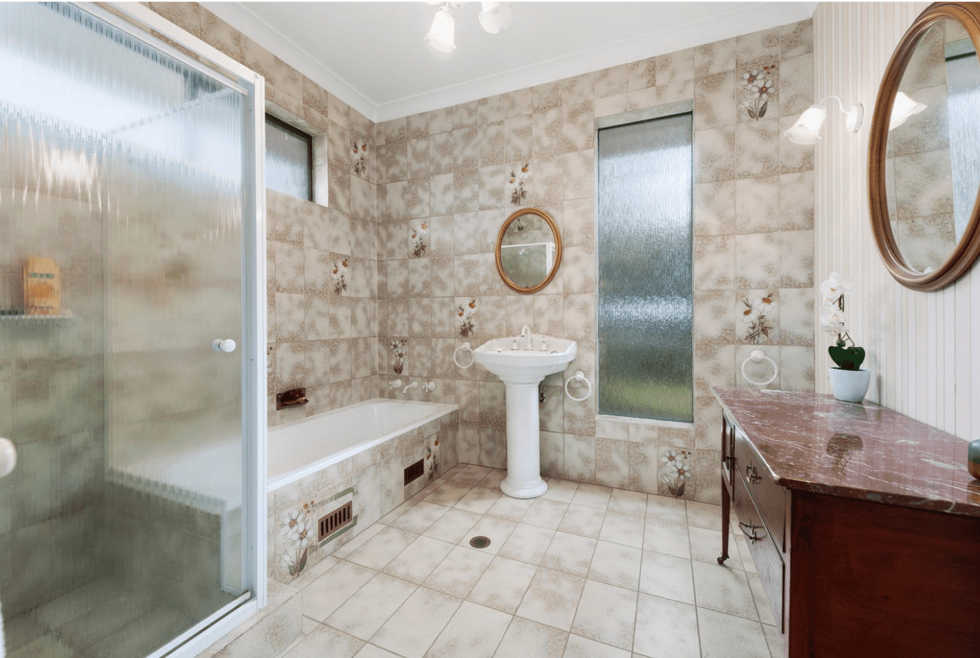 Normanhurst House_Bathroom
